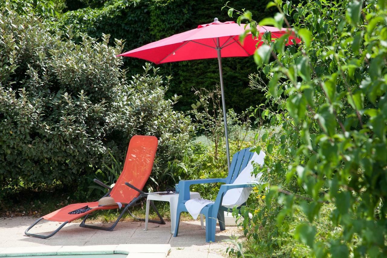Le Lion D'Or Hotel Manzac-sur-Vern ภายนอก รูปภาพ